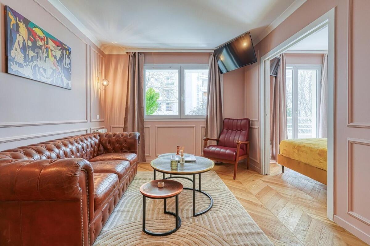 Melody Suite In Paris Courbevoie Exterior photo