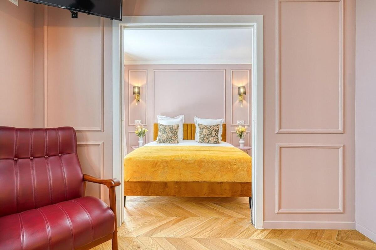 Melody Suite In Paris Courbevoie Exterior photo